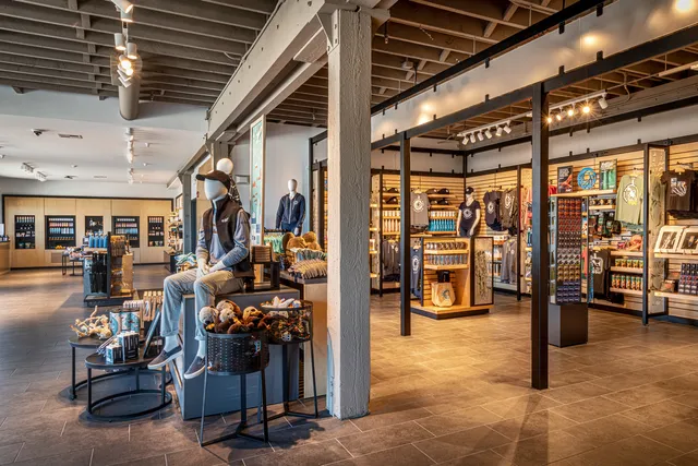 Gift Shop | Monterey Bay Aquarium