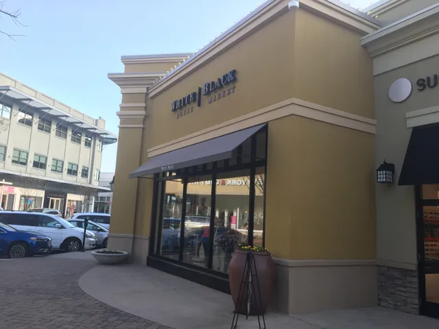 White House Black Market