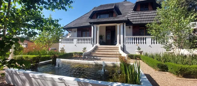 The Dauphin House (PTY) Ltd