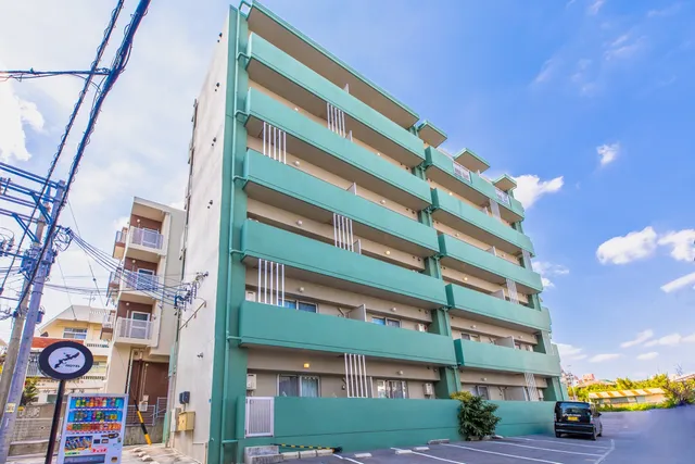 Mr.KINJO Eminence inn Makishi