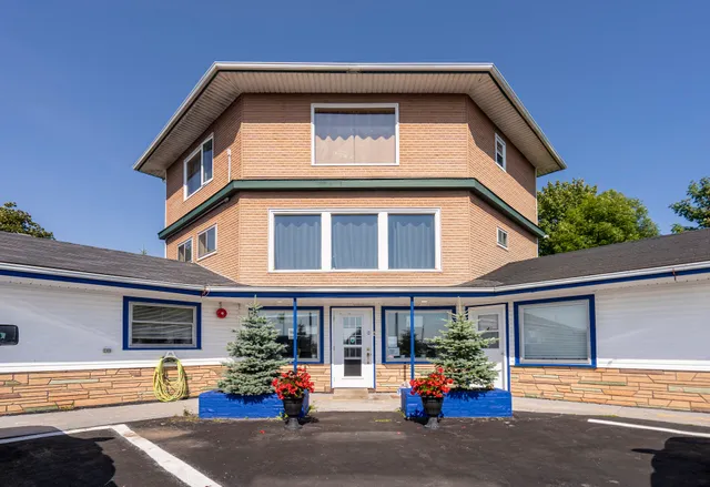 Novastar Motel On The Lake