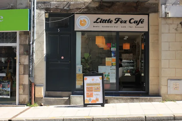 Little Fox Café