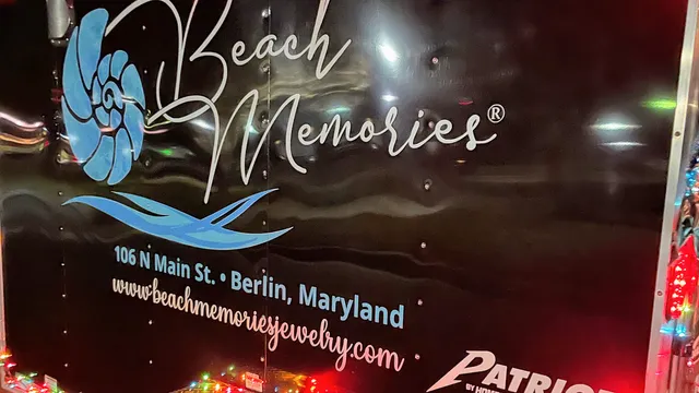 Beach Memories Glass Studio and Jewelry Store