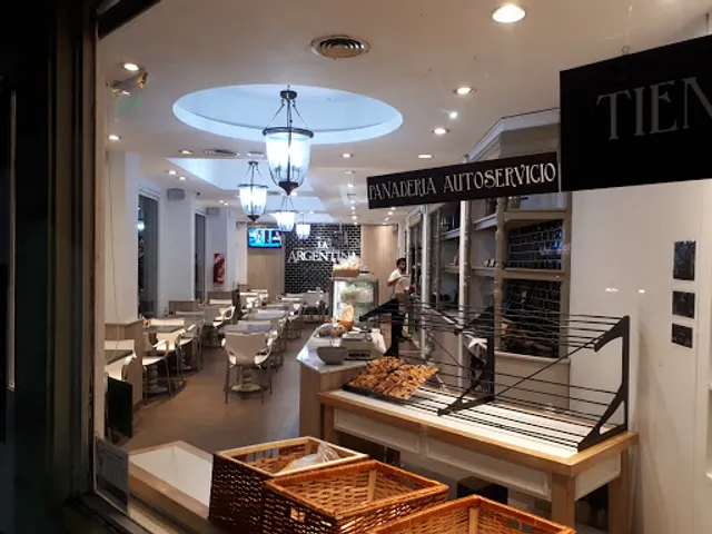 La Argentina - Confectionery Bakery