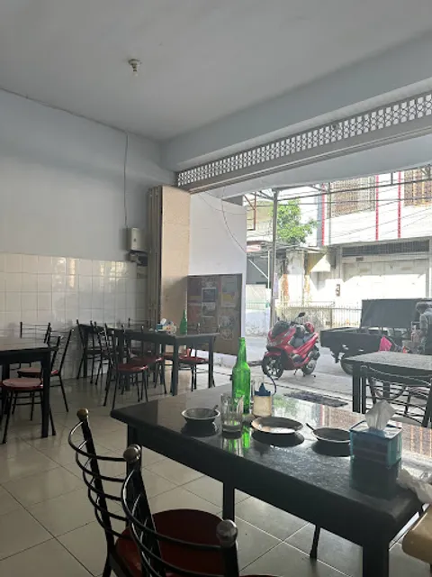 Kedai Air Tahu Empat Tiga '43