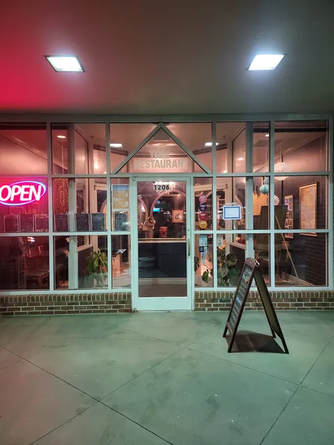 Glenwood Square Shopping Center