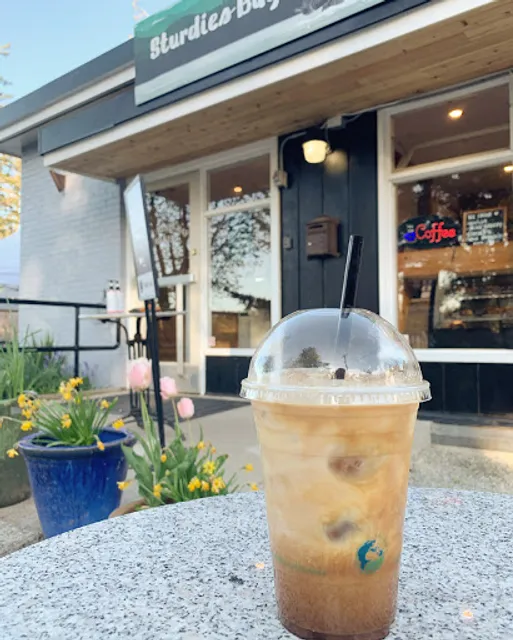 Sturdies Bay Cafe & Bakery