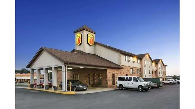 Super 8 by Wyndham Mt. Vernon IL