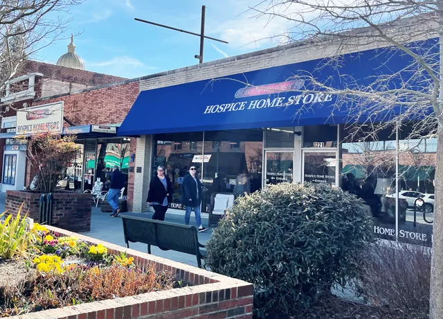 Four Seasons Hospice Home Store- Hendersonville