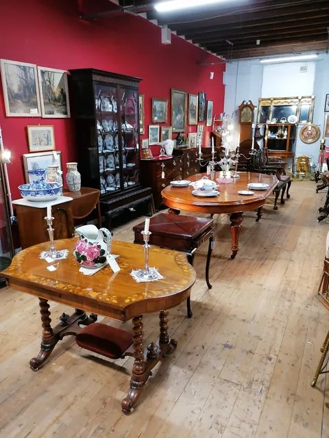 Edinburgh Antiques Centre
