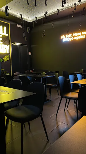 Hugo' HUBriacheria - Cocktail Bar