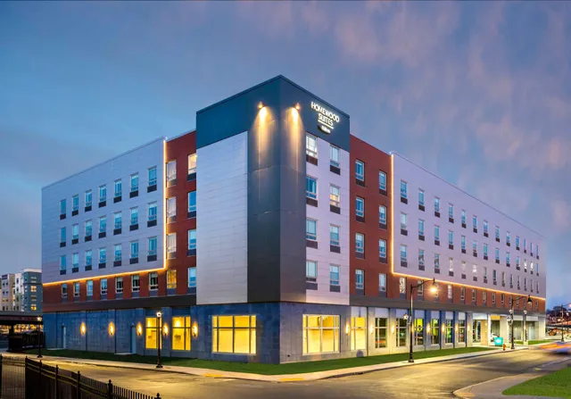 Homewood Suites by Hilton Boston Logan Airport Chelsea