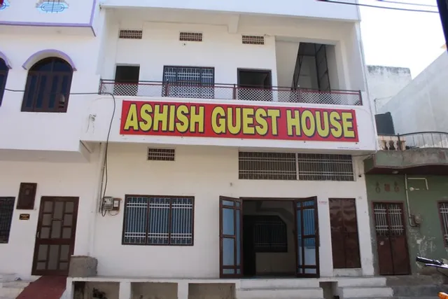 Ashish Guest House, Goverdhan Vilas