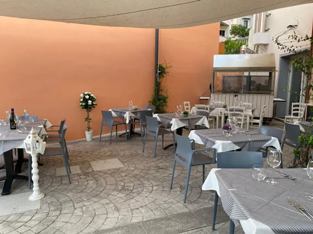 RISTORANTE GLI ULIVI Cucina & Pizza