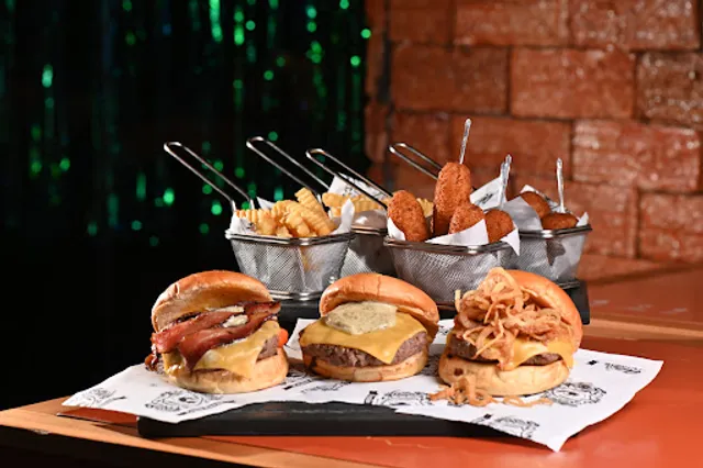 Legião Gourmet - Hamburgueria - Rua Piauí