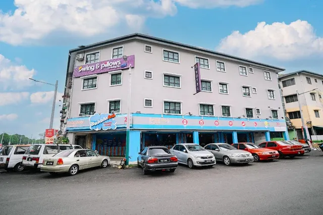 Swing & Pillows @ Seri Kembangan KL