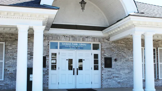 Saraland Public Library