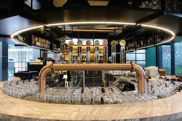 Brewerkz Woodleigh Mall