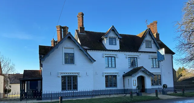 The Kings Head Country Hotel