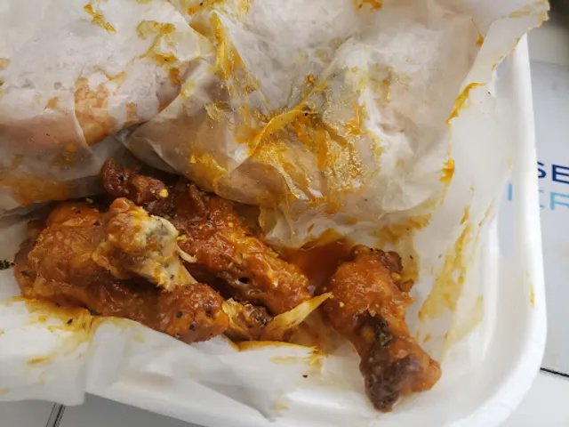 Supreme Hot Wings
