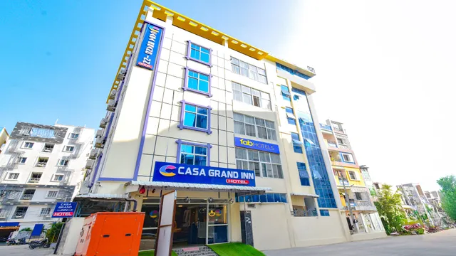 FabHotel Casa Grand Inn