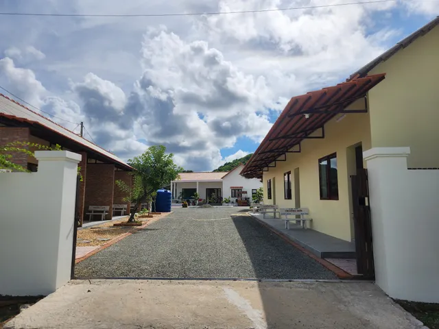 Xóm Giữa homestay