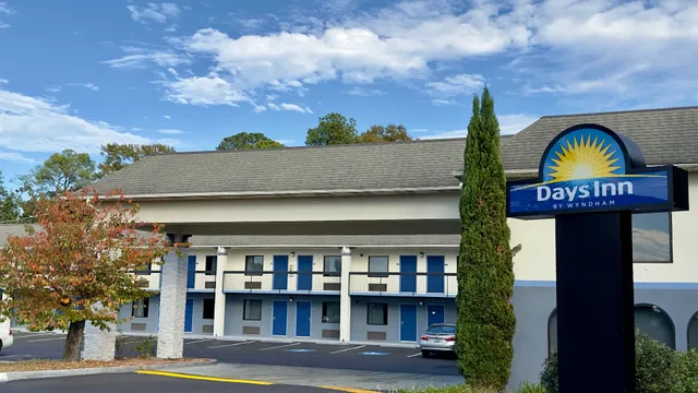 Days Inn By Wyndham Lexington/Columbia