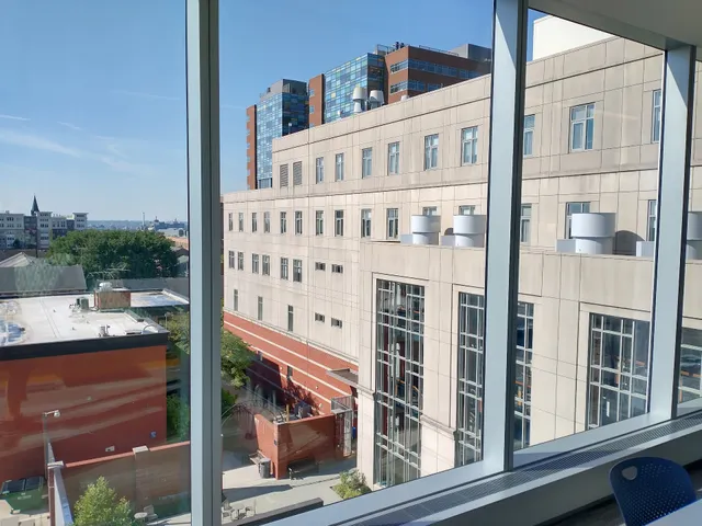 Johns Hopkins University School of Nursing