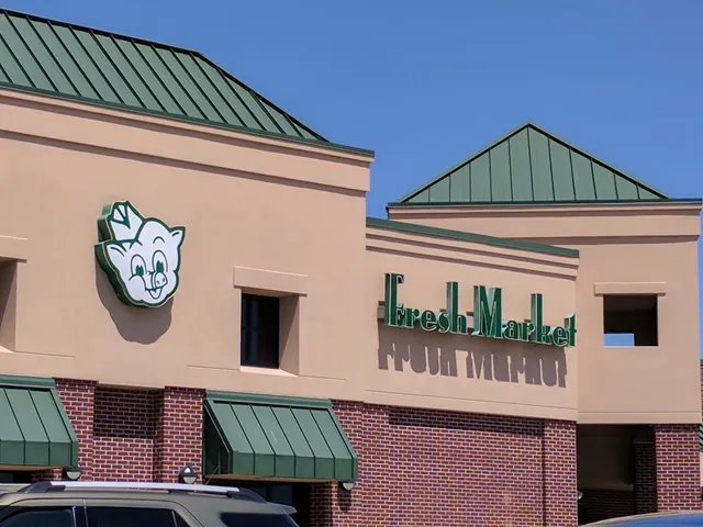 Fox Bros. Piggly Wiggly - Slinger