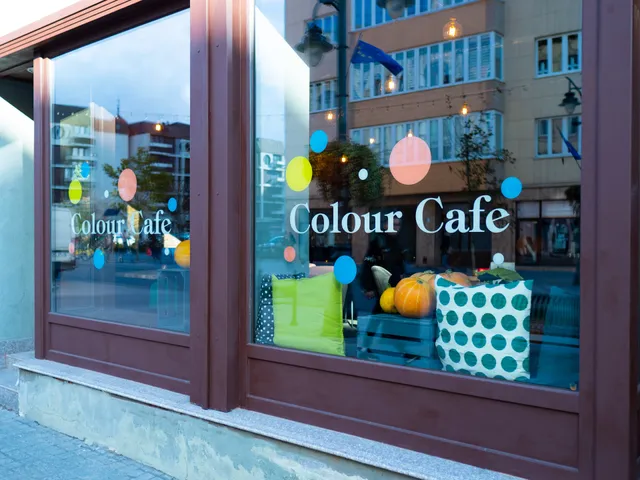Colour Cafe