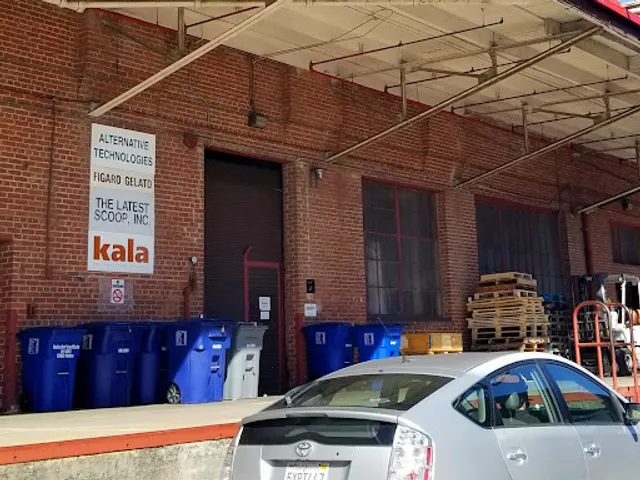 Latest Scoop-Italian Ice Cream - Headquarters