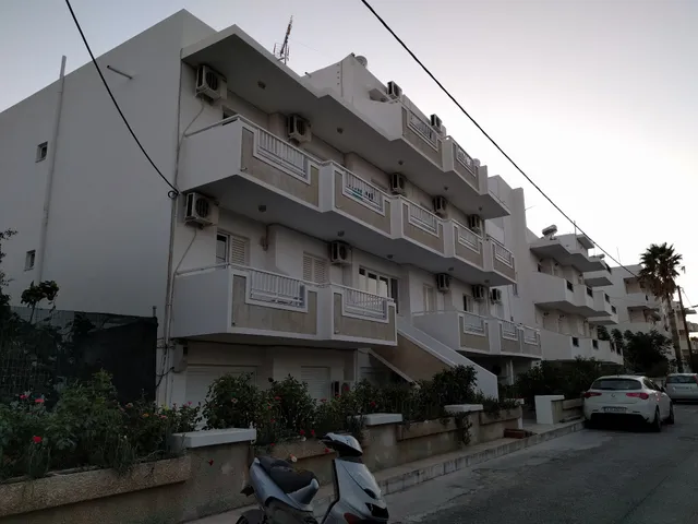 FANIA APARTMENTS