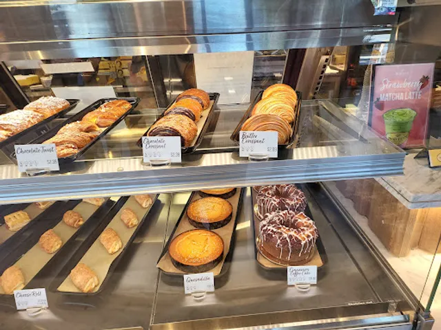 Porto's Bakery and Cafe