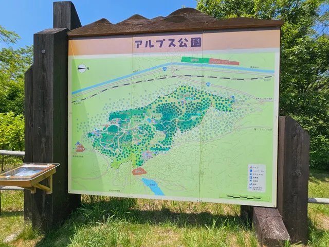 松本市アルプス公園 東入口駐車場