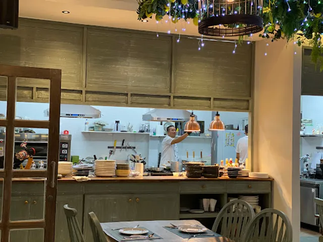 Limoncello Italian Restaurant & Wine Bar Pai