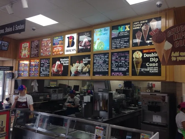 Braum's Ice Cream & Dairy Store