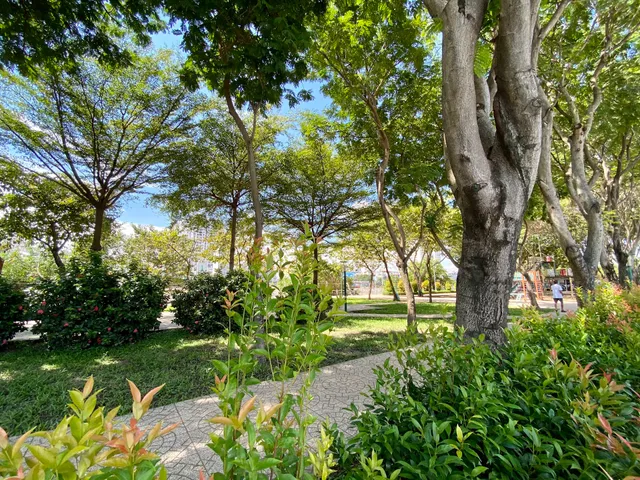 Công viên bờ sông Tôn Thất Thuyết, Phường 16, Quận 4