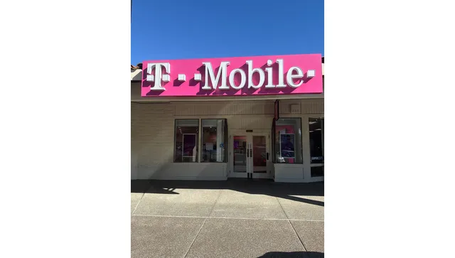 T-Mobile Authorized Retailer