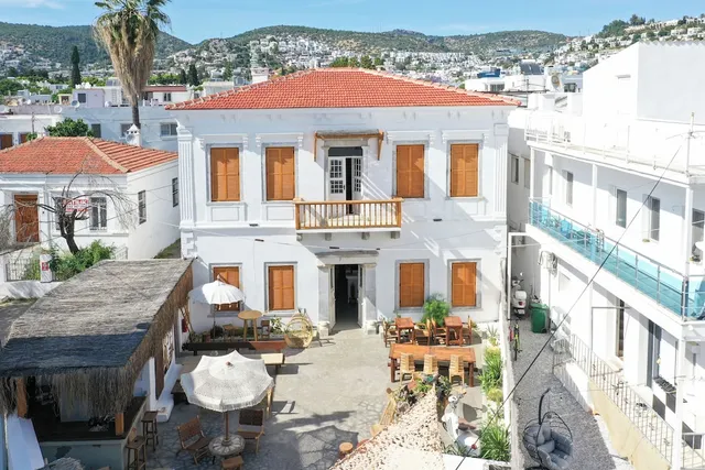 Notarius HOTEL- Teschill BAR