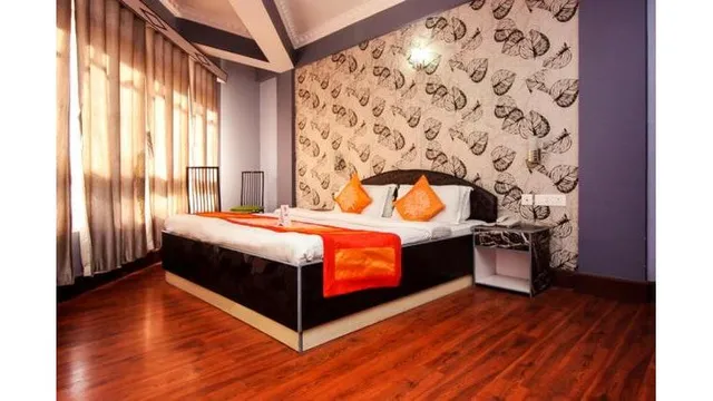 OYO 4948 The Rink Heritage