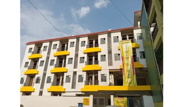 Abuzz Oxfordcaps Cedar Homes - Hostel for Girls near UPES Bidholi, Dehradun