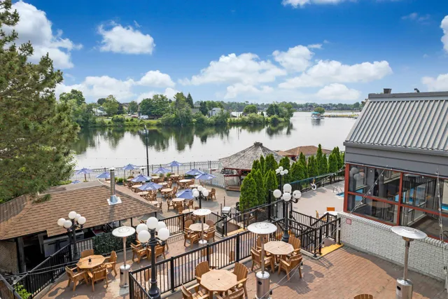 Holiday Inn Peterborough-Waterfront by IHG