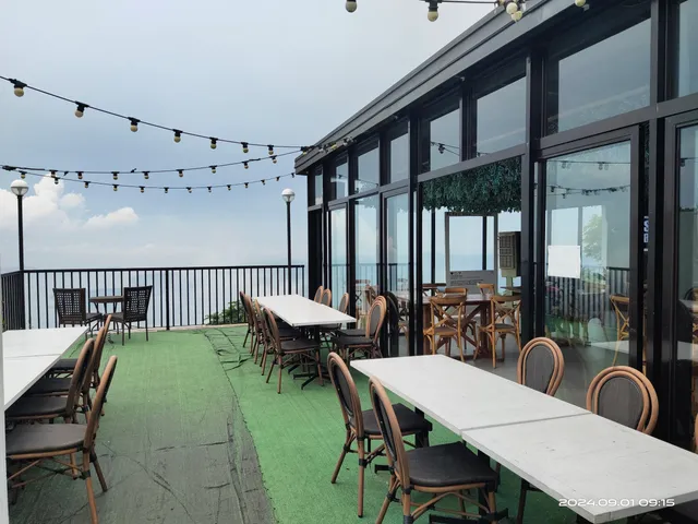 Sip n' Brew by Miara Café