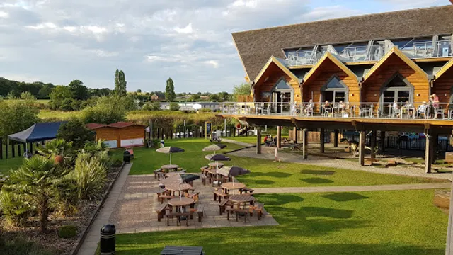 Riverside Venue Bar & Restaurant