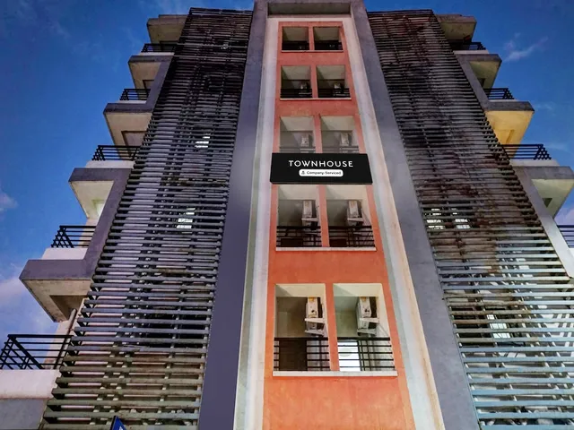 Super Townhouse Hinjewadi