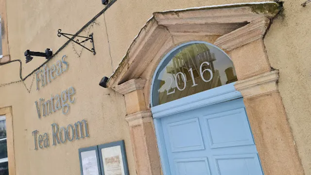 Fifteas Vintage Tea Room