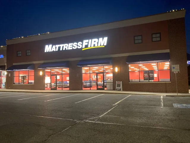 Mattress Firm Outlet - Hampstead