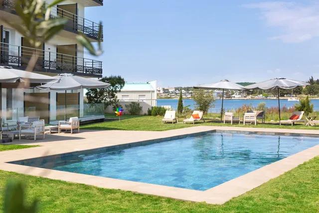 GOLDEN TULIP MARTIGUES - PROVENCE