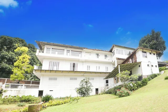 Capital O 94360 Villa Bunga Bunga