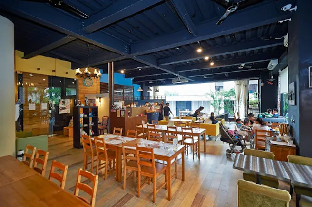 瑪莉桃桃親子生活餐廳｜高雄美食｜高雄親子｜親子餐廳｜包場餐廳｜素食｜葷素皆宜｜三民區美食｜義大利麵｜鍋物｜慶生餐廳 ｜泰式